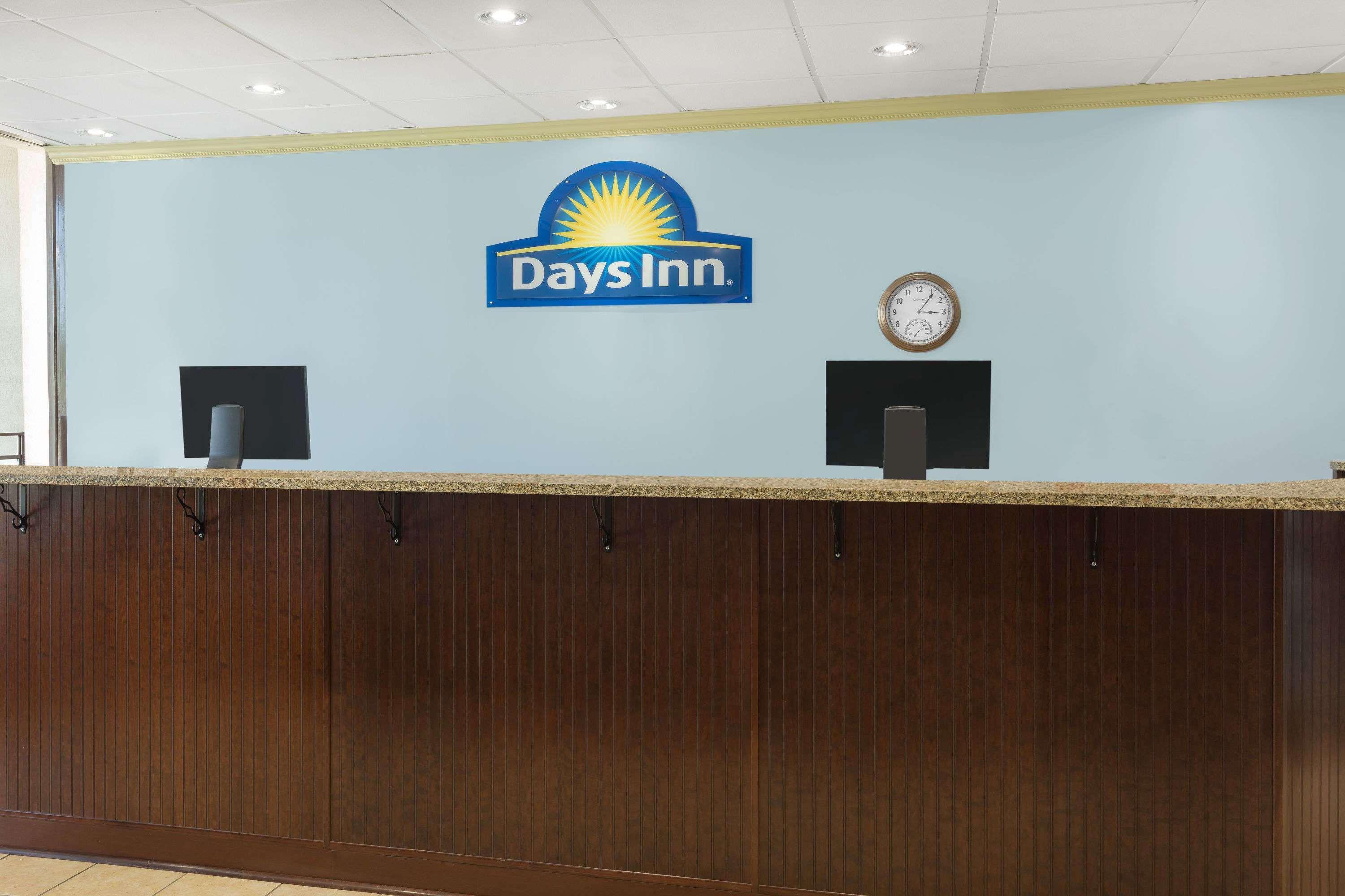 Days Inn By Wyndham Mt Pleasant-Charleston-Patriots Point Ngoại thất bức ảnh